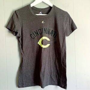 MAJESTIC Cincinnati Reds Ladies Neon Graphic Tee M